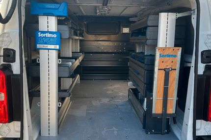 Opel Vivaro 54.499 km 18.900 &euro; Sindelfingen 71065