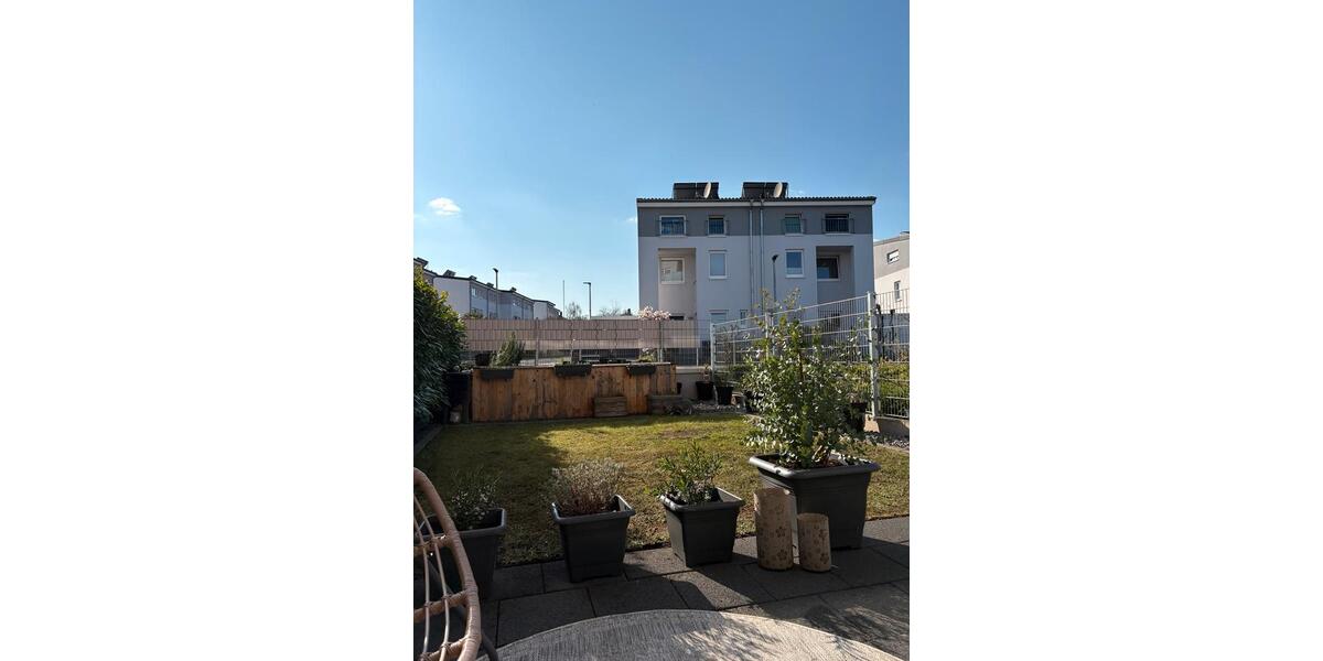 Erdgeschoßwohnung Brühl - 2.5 Zimmer, 74 m&sup2;, 1.500&euro; | Angebot:26003677