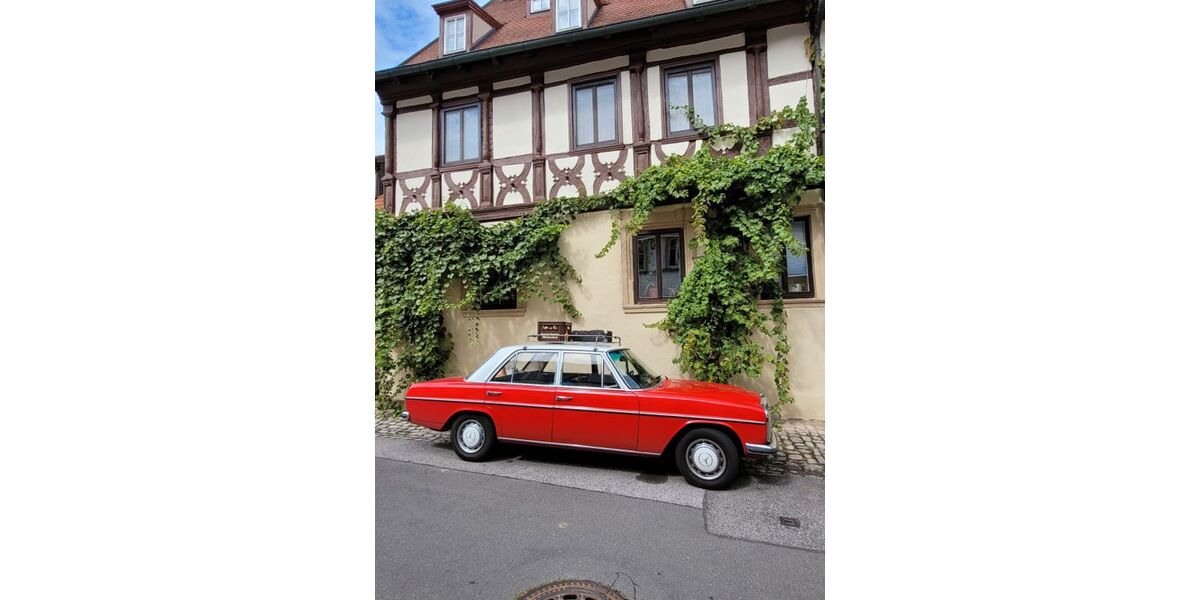 Mercedes-Benz 220 49.027 km 10.999 &euro; Stettfeld 96188