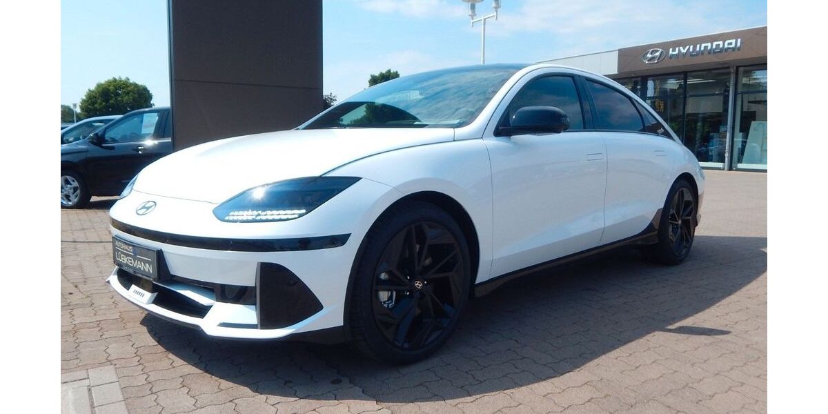 Hyundai IONIQ 6 15 km 41.990 € Petershagen / Lahde 32469