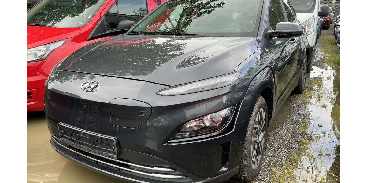 Hyundai KONA 49.864 km 18.800 &euro; Eitorf 53783