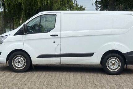 Ford Transit Custom 237.750 km 7.300 &euro; Hannover 30179