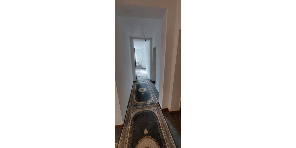 Etagenwohnung Bitterfeld-Wolfen Bitterfeld - 1 Zimmer, 63 m&sup2;, 555&euro; | Angebot:27650164