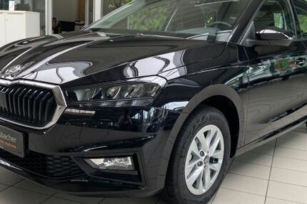 Skoda Fabia 2.999 km 17.980 &euro; Kaiserslautern 67657