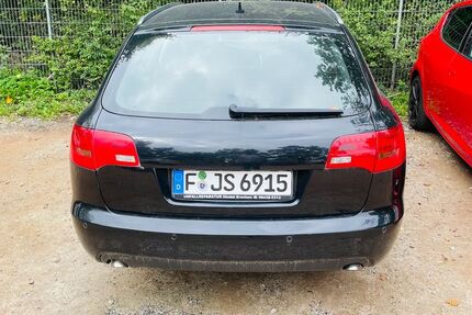 Audi A6 300.000 km 2.900 € Frankfurter 60439