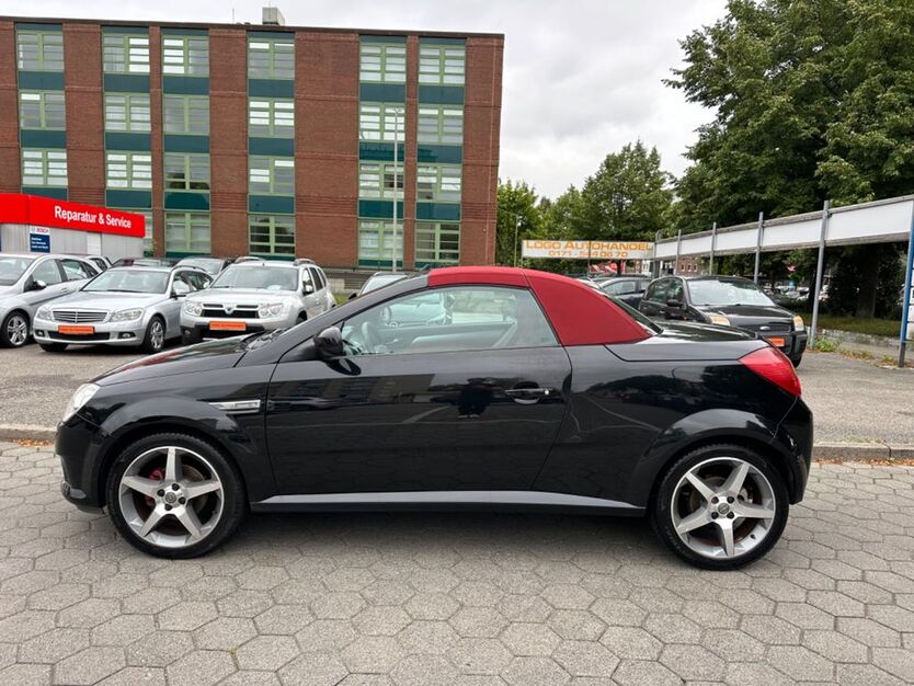 Opel Tigra 177.018 km 990 € Hamburg 22045