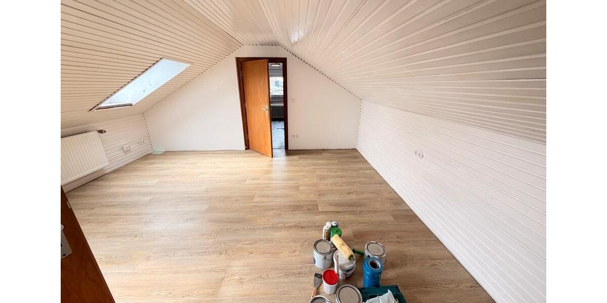 Dachgeschoßwohnung Niebüll - 3 Zimmer, 45 m&sup2;, 600&euro; | Angebot:26414301