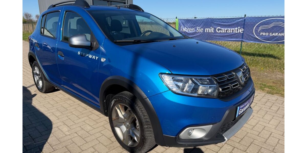 Dacia Sandero 90.042 km 7.799 &euro; Wismar 23970