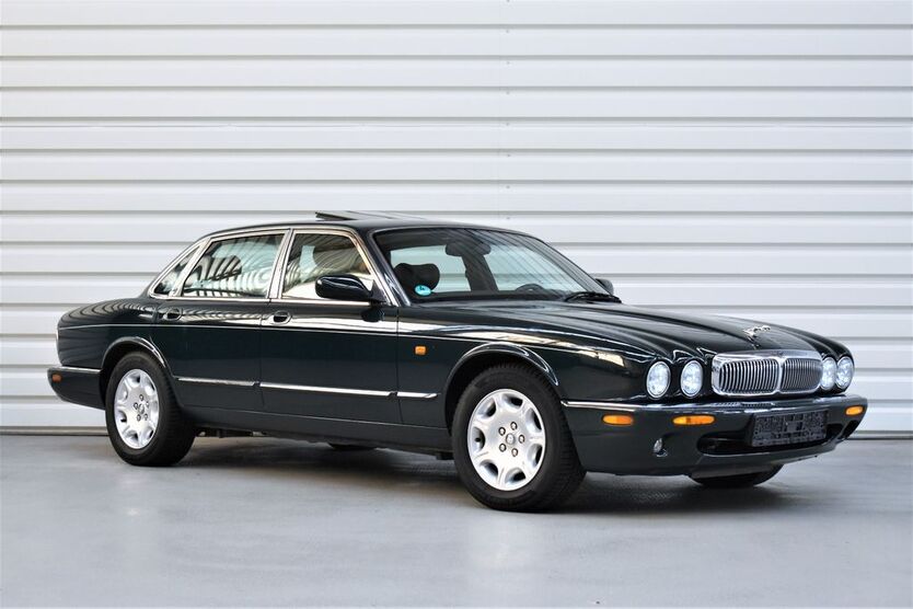 Jaguar XJ 140.000 km 9.700 € Mannheim 68199