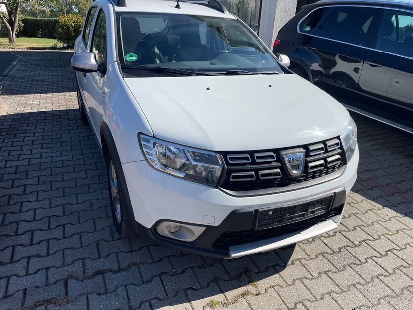 Dacia Sandero 174.550 km 6.990 € Grimma OT Kaditzsch 04668