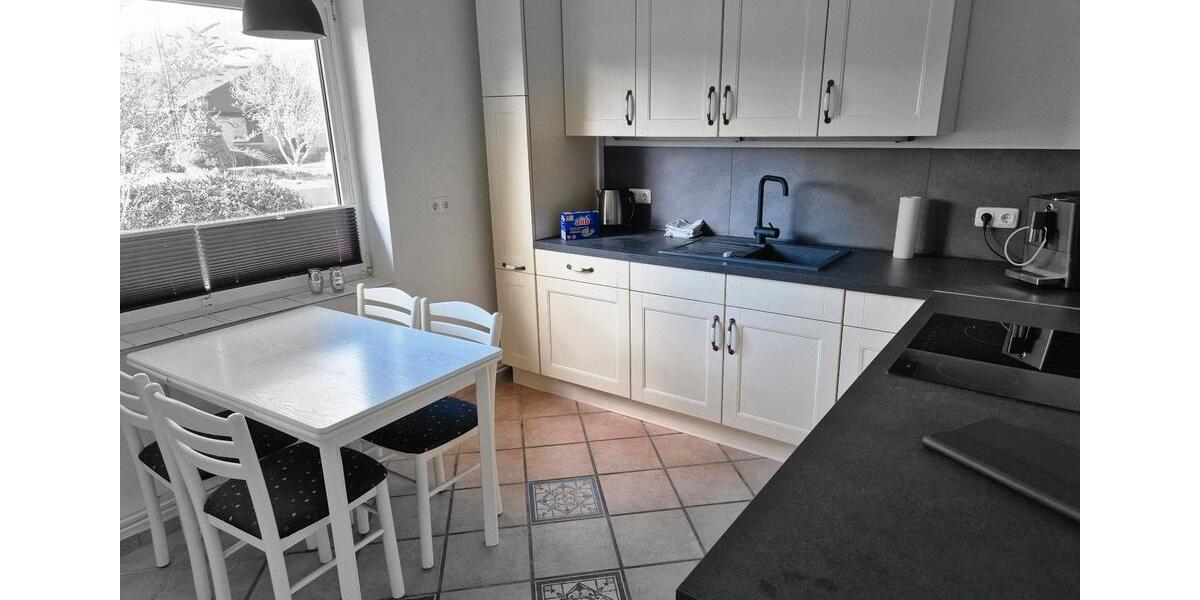 Einfamilienhaus Bredstedt - 10 Zimmer, 290 m&sup2;, 479.000&euro; | Angebot:26566976