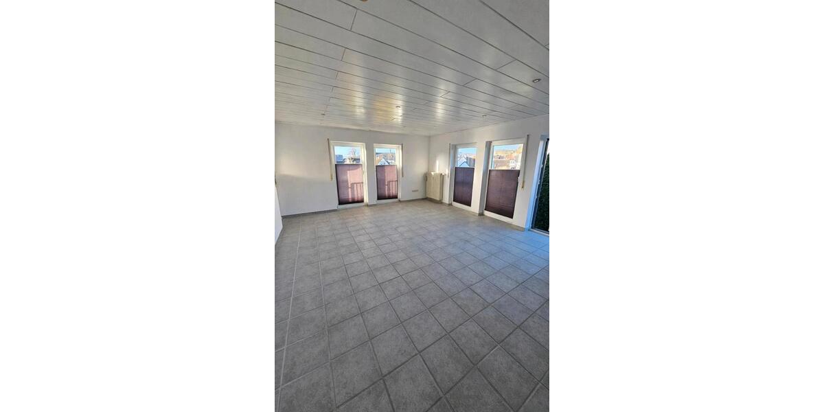 Erdgeschoßwohnung Attendorn - 3 Zimmer, 96 m&sup2;, 240.000&euro; | Angebot:25352158