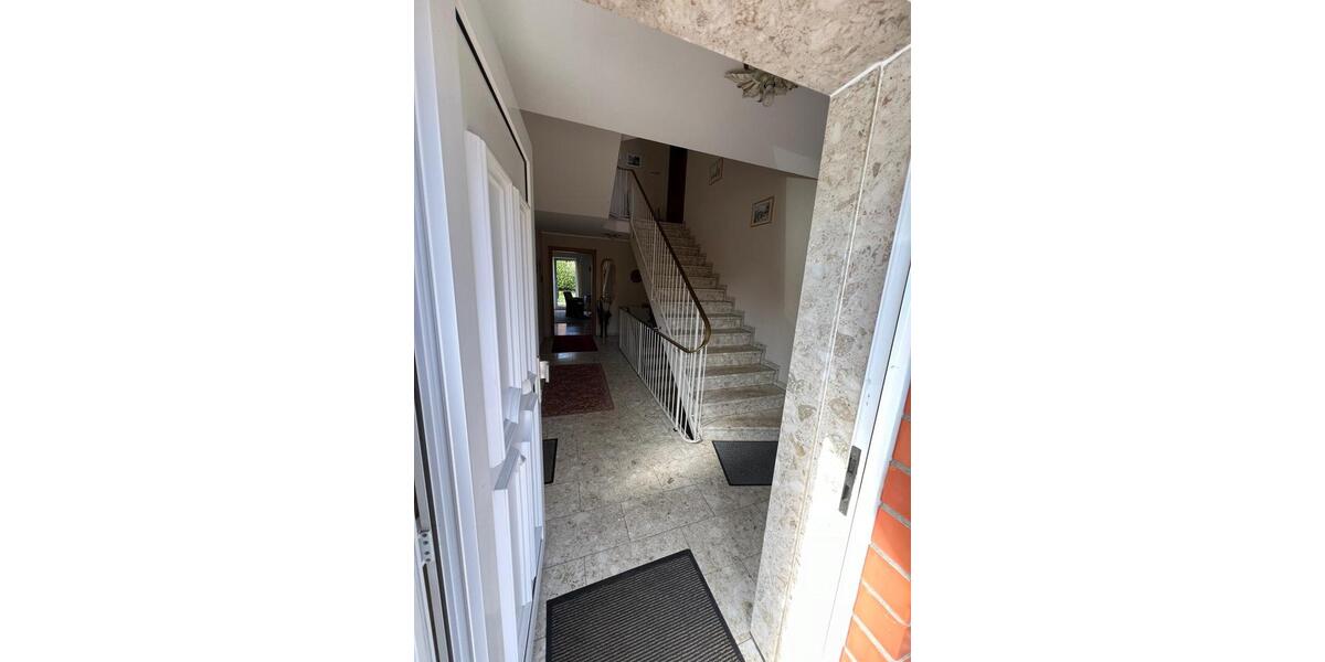 Dachgeschoßwohnung Kiel Wik - 2 Zimmer, 62 m&sup2;, 900&euro; | Angebot:25405789