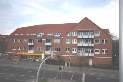 Büro in Neumünster 1.400 € 142.29 m²