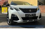 Peugeot 5008 Allure*F+R-Cam*7-Sitz*digital*SHZ*Navi* 157.316 km 14.990 &euro; Berlin 13187