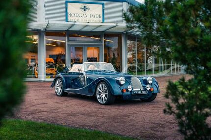 Morgan Plus 8