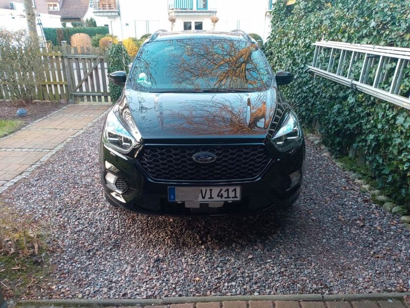 Ford Kuga 91.256 km 14.200 € Oldenburg 26131
