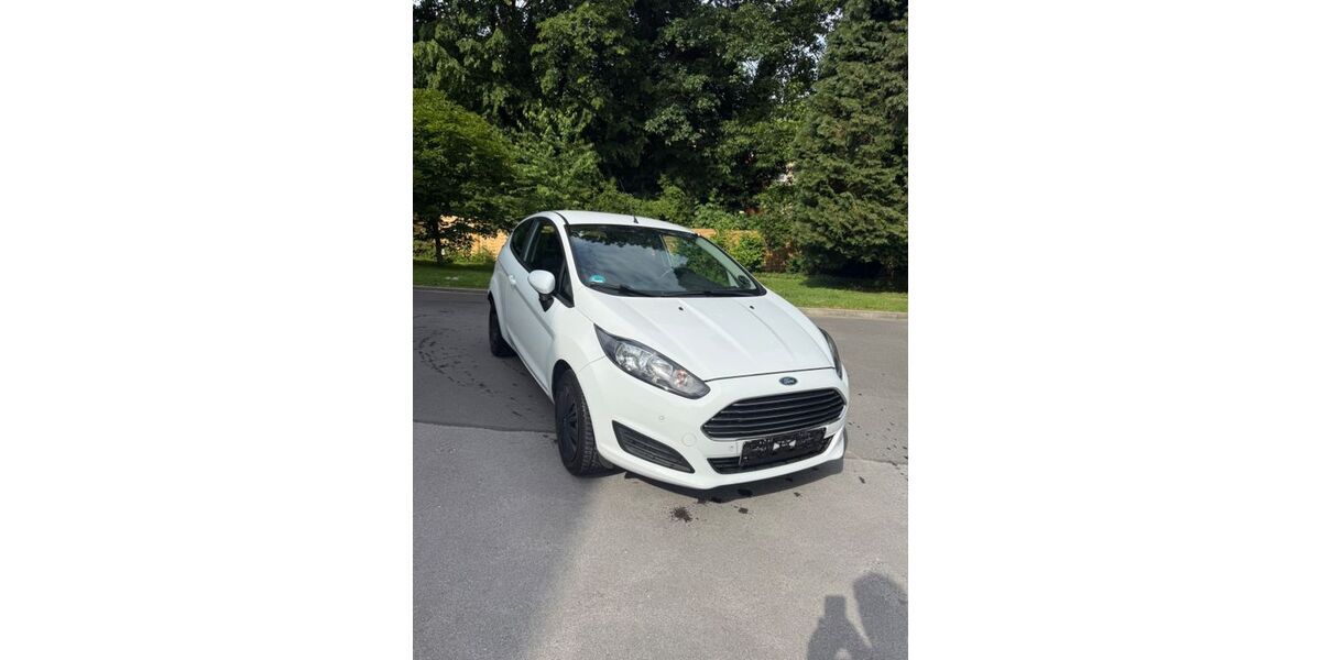 Ford Fiesta 124.300 km 4.700 &euro; Bochum 44894
