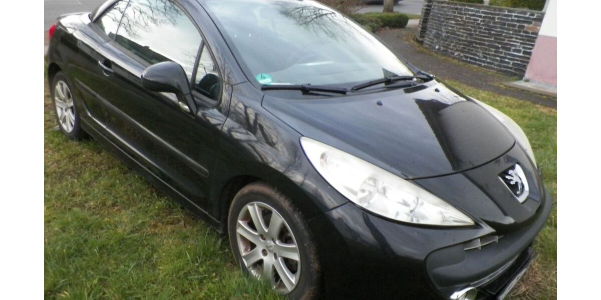 Peugeot 207 159.580 km 999 &euro; Klausen 54524