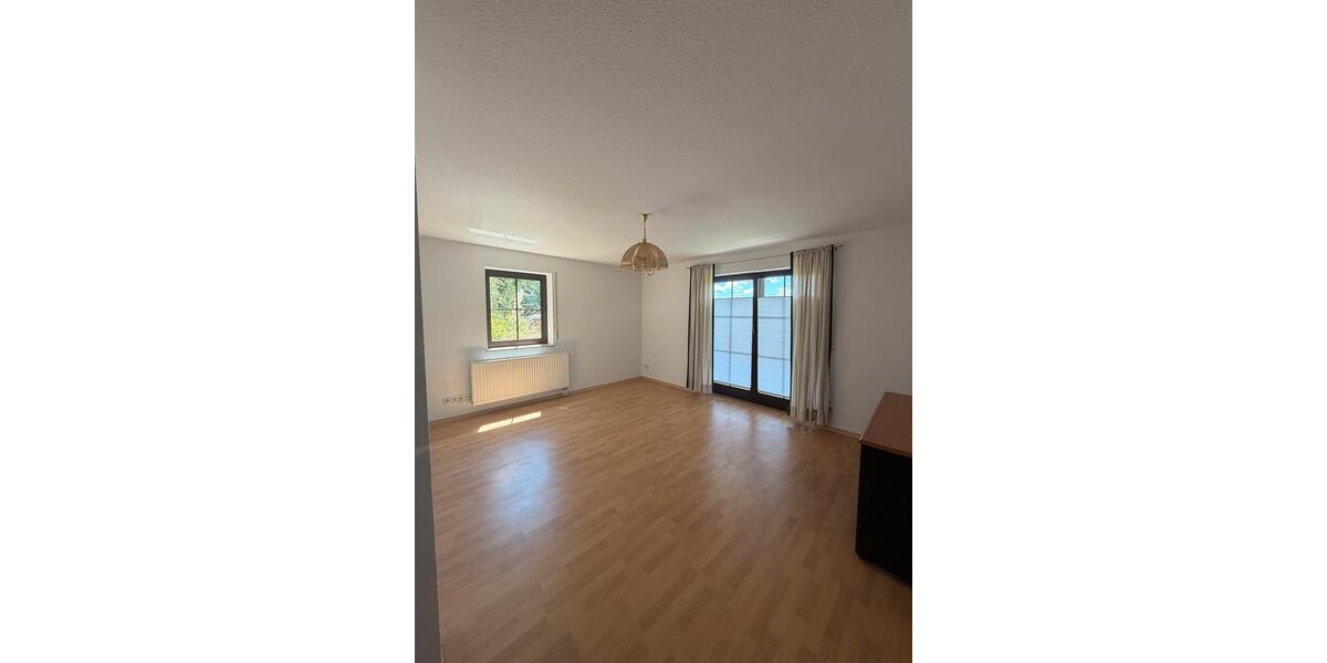 Einfamilienhaus Lauter-Bernsbach Bernsbach - 7 Zimmer, 170 m&sup2;, 395.000&euro; | Angebot:27085589