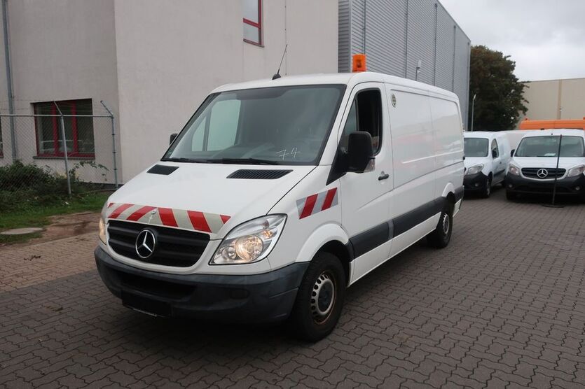 Mercedes-Benz Sprinter 145.833 km 10.900 € Hannover 30179