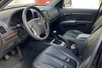 Hyundai SANTA FE 214.000 km 4.800 &euro; Lahr 77933