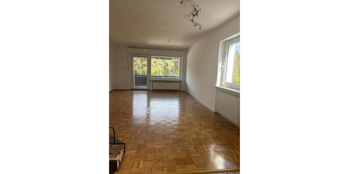 Etagenwohnung Schwabach - 3 Zimmer, 90 m&sup2;, 900&euro; | Angebot:26395894