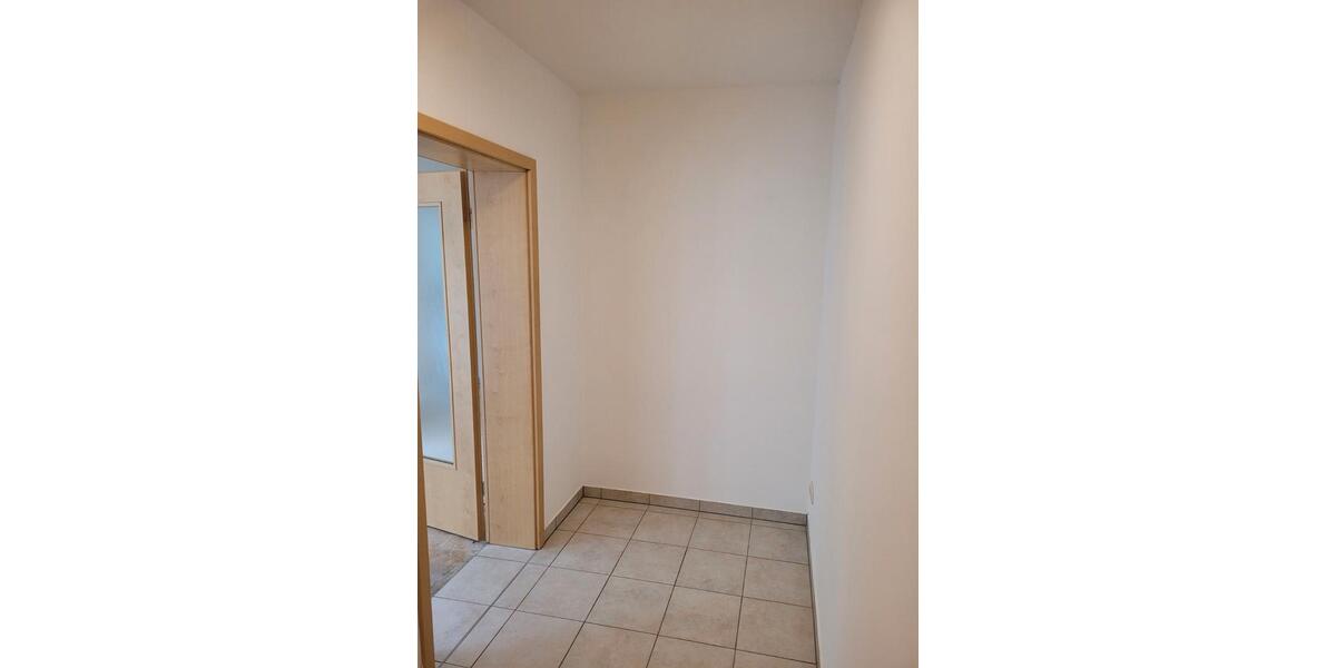 Etagenwohnung Hirschberg - 2 Zimmer, 63 m&sup2;, 460&euro; | Angebot:26381316