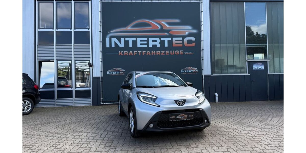 Toyota Aygo (X) 5.000 km 13.999 &euro; Rotenburg 27356