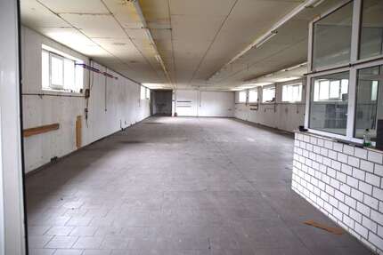 Gewerbeobjekt Burg (bei Magdeburg) - 1.200&euro; | Angebot:25566784