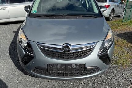 Opel Zafira 118.000 km 6.599 € Ebernhahn 56424