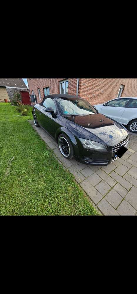 TT