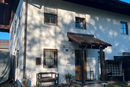 Haus Trostberg - 5 Zimmer, 146 m&sup2;, 1.300&euro; | Angebot:26417749