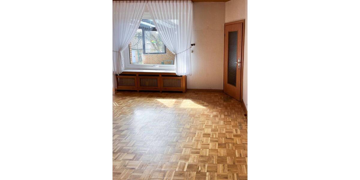 Einfamilienhaus Halle - 6 Zimmer, 131 m&sup2;, 269.000&euro; | Angebot:26733711