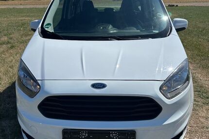 Ford Tourneo Courier 136.817 km 4.900 &euro; Berngau 92361