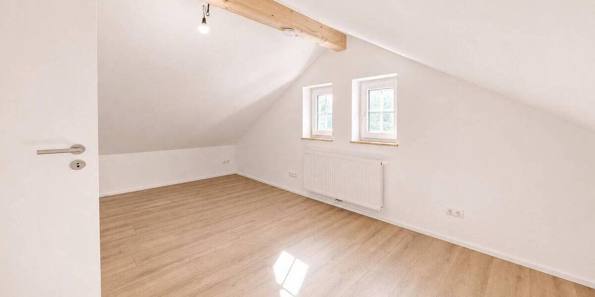 Mehrfamilienhaus, Wohnhaus Kirchseeon - 3 Zimmer, 70 m&sup2;, 590.000&euro; | Angebot:26887643