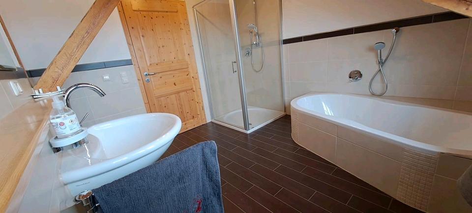 Dachgeschoßwohnung Marktoberdorf - 2 Zimmer, 85 m&sup2;, 1.080&euro; | Angebot:26413857