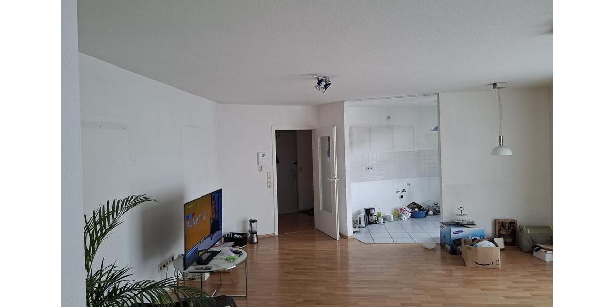 Etagenwohnung Siegen - 4 Zimmer, 84 m&sup2;, 756&euro; | Angebot:26254897