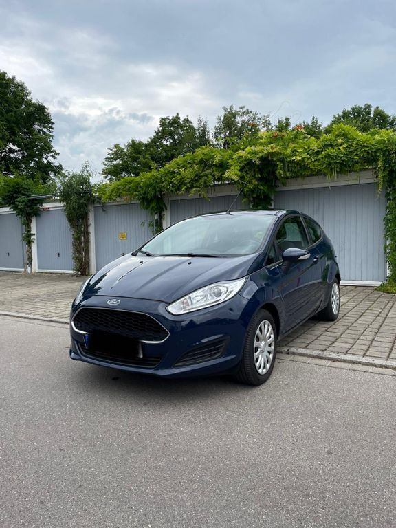 Ford Fiesta 212.000 km 3.900 € Höhenkirchen-Siegertsbrunn 85635