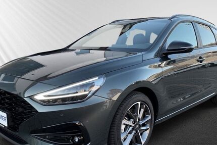 Hyundai i30 13.491 km 23.350 € Dresden / Radebeul 01445