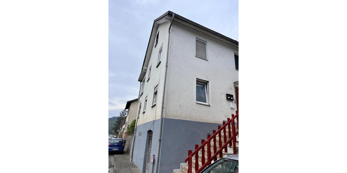 Dachgeschoßwohnung Weilburg - 2 Zimmer, 60 m&sup2;, 600&euro; | Angebot:25219134