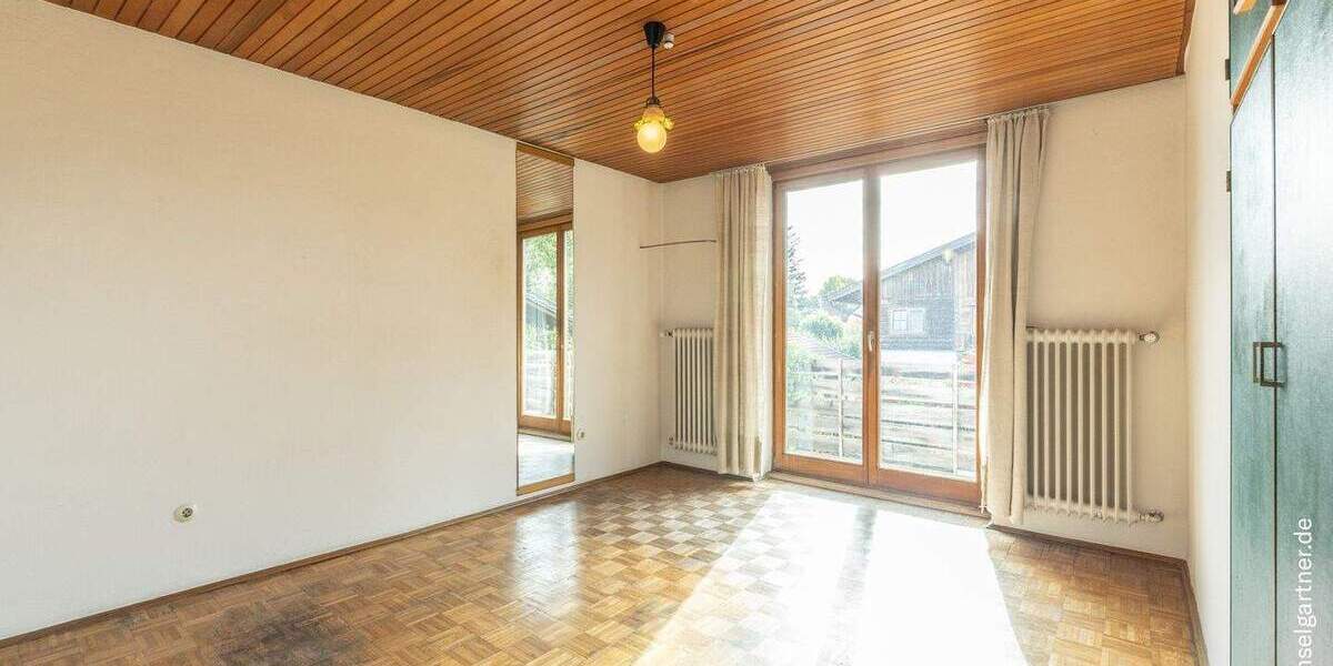 Einfamilienhaus Kirchheim bei München Heimstetten - 7 Zimmer, 240 m&sup2;, 1.100.000&euro; | Angebot:25728775