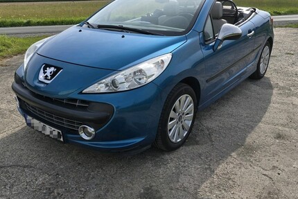 Peugeot 207 CC 92.000 km 4.200 € Bielefeld 33602