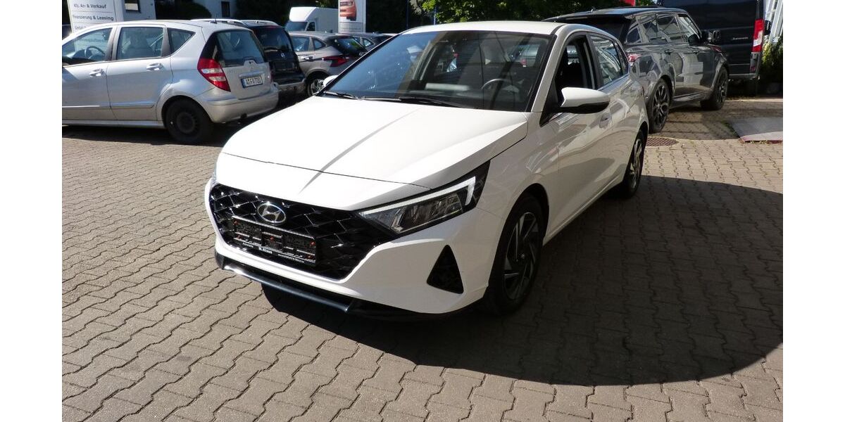 Hyundai i20 63.850 km 14.890 &euro; Stadtbergen 86391