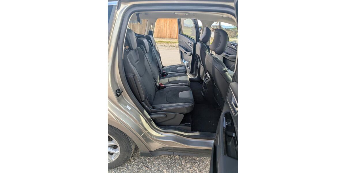Ford S-Max 109.000 km 13.900 &euro; Eberfing 82390