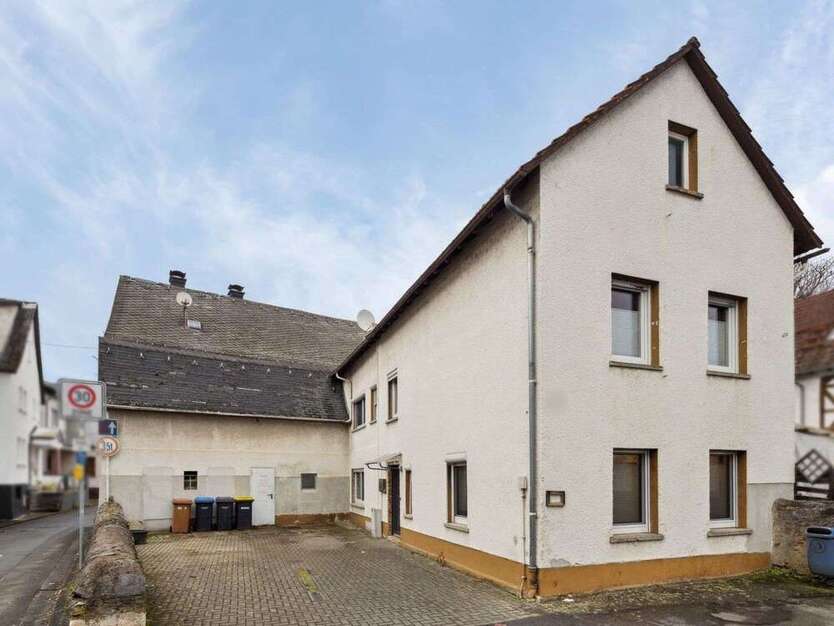 Haus zum Kaufen in Solms 279.000 € 140 m²