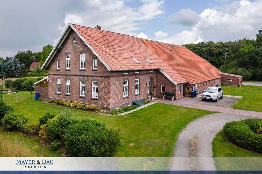 Haus zum Kaufen in Wittmund 449.000 € 205 m²