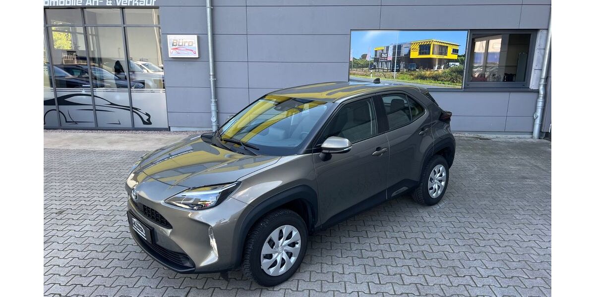 Toyota Yaris 20.000 km 21.990 &euro; Lohne 49393