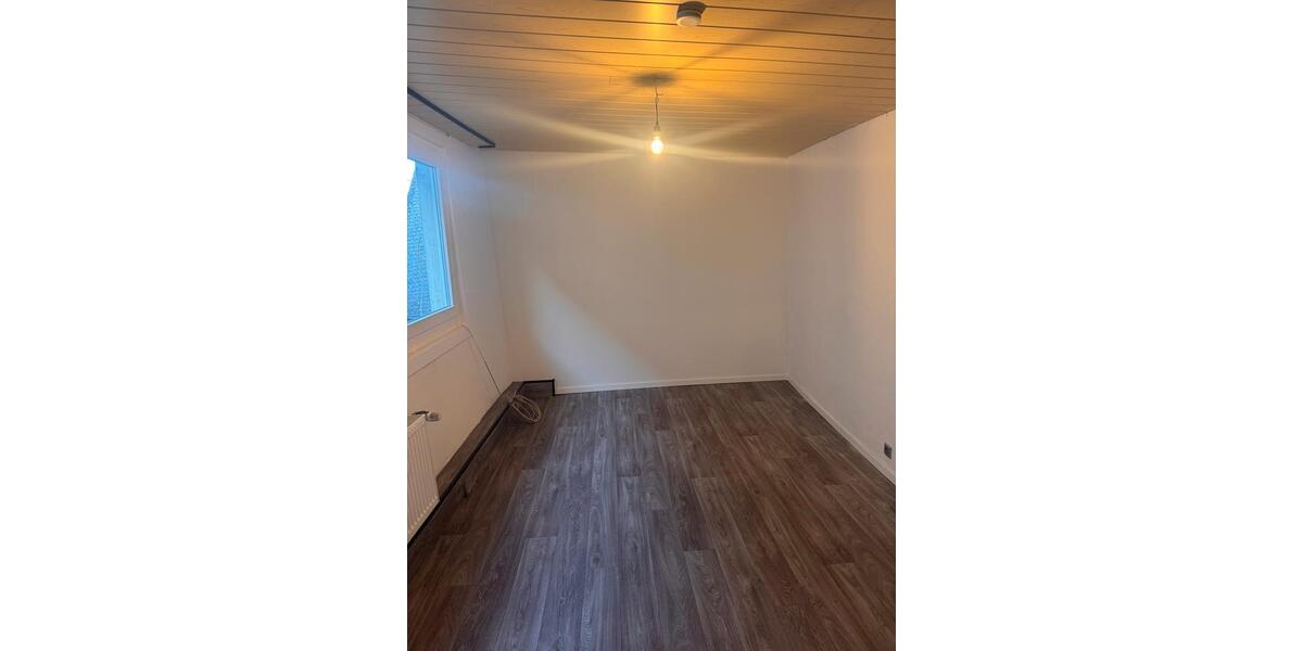 Etagenwohnung Koblenz Horchheim - 5 Zimmer, 138 m&sup2;, 1.250&euro; | Angebot:26374350