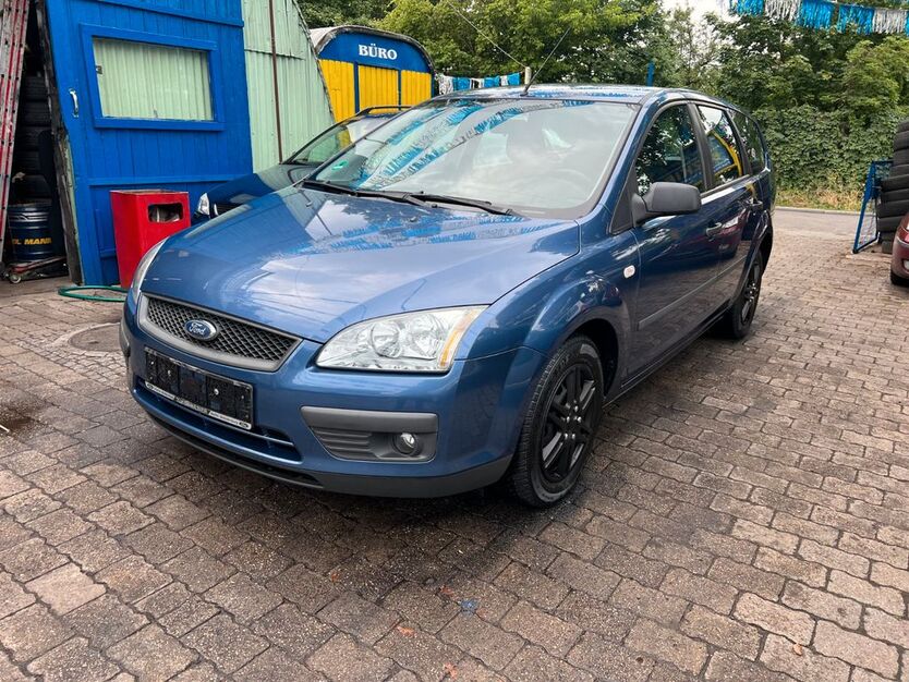 Ford Focus 151.000 km 2.790 € Berlin 12359